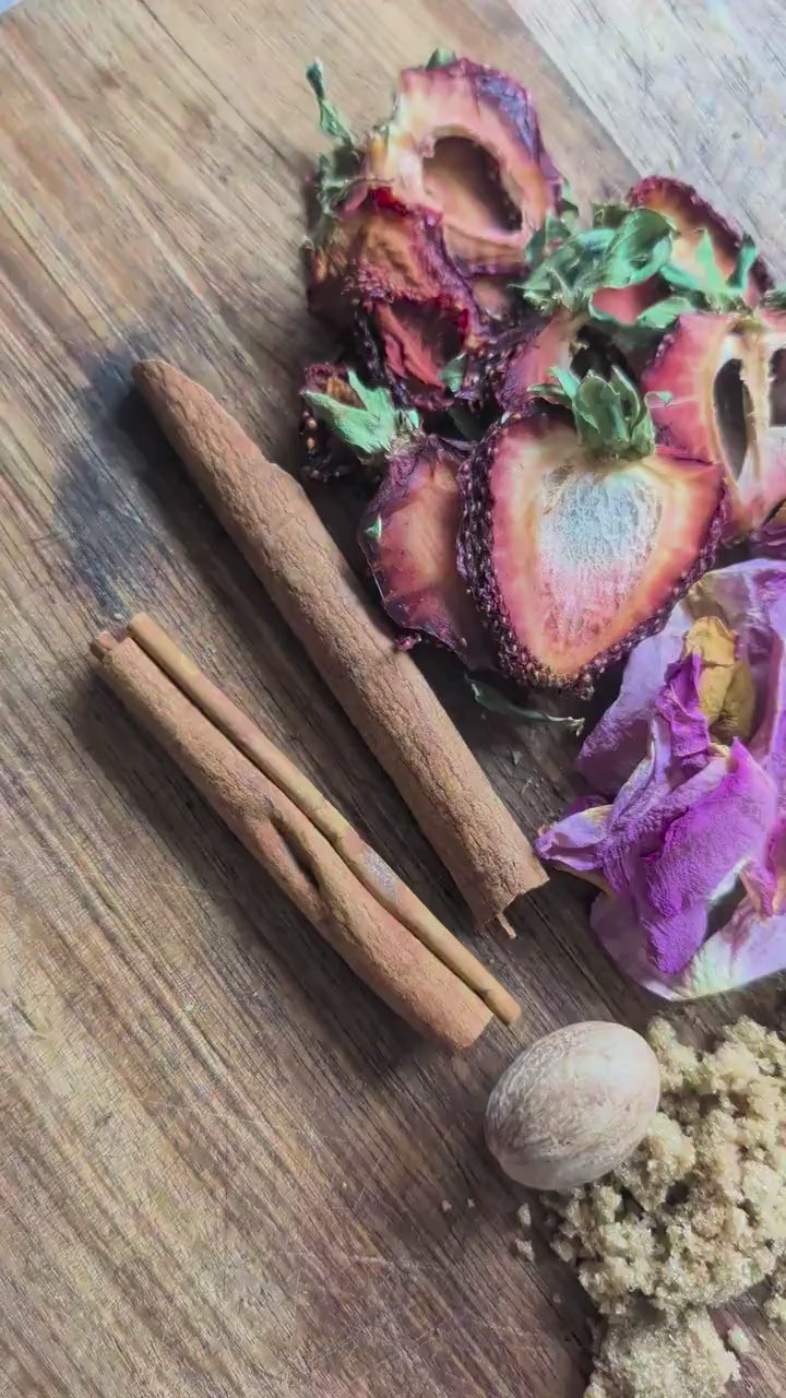 Aphrodite simmer pot