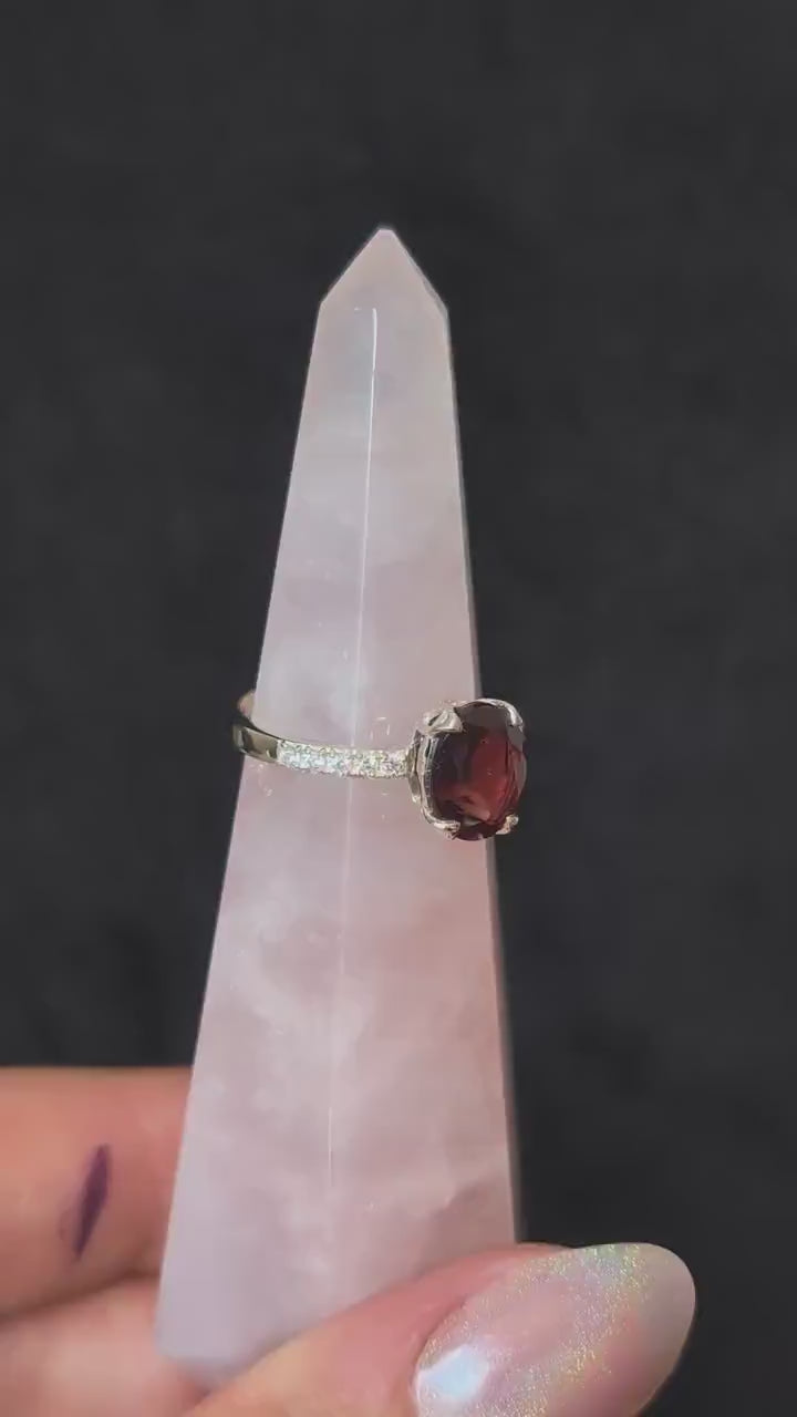 Gothic garnet and white topaz ring size 7 | 925 sterling silver witchy jewellery | Seconds crystal ring | Vampy ring