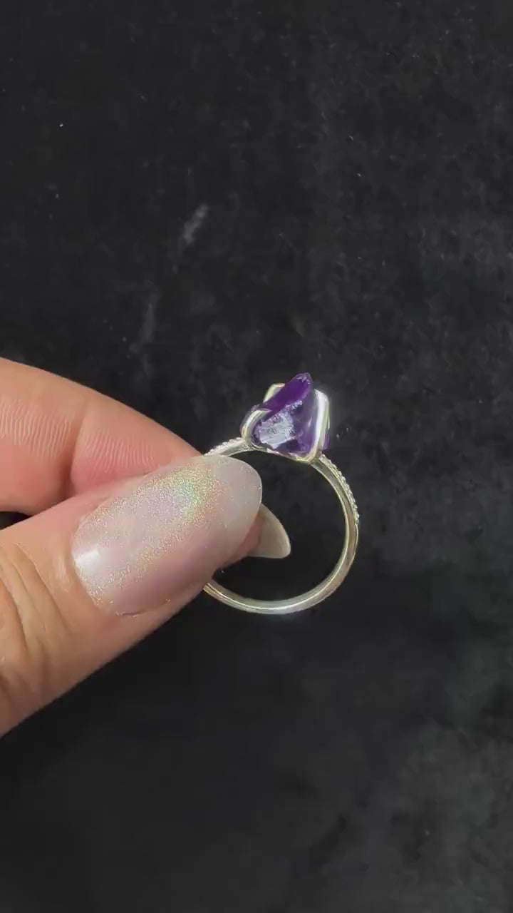 Raw natural amethyst and white topaz ring | 925 sterling silver purple crystal jewellery | Statement witchy ring | Crown chakra