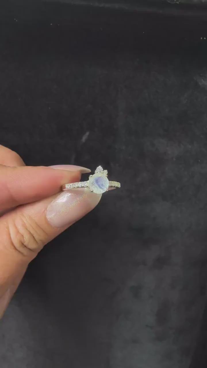 Round rainbow moonstone and white topaz ring | 925 sterling silver witchy jewellery | Alternative engagement ring | Whimsigoth crystal ring